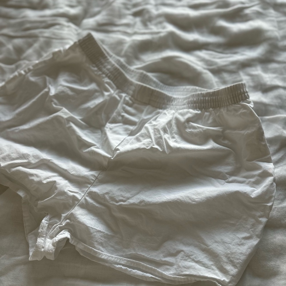 Aritzia Cotton Shorts - DEAKINS POPLIN SHORT